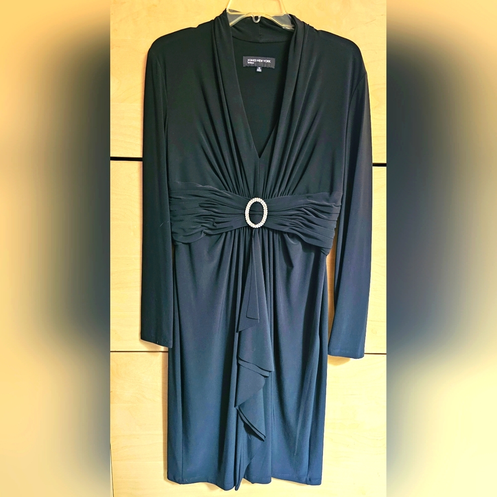 Jones New York black party dress